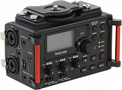 TASCAM <DR-60D mkII>Линейный PCM рекордер для видеокамеры DSLR (LCD, SDHC, USB2.0, 4xAA)